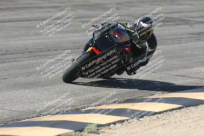 media/Oct-13-2025-Moto Forza (Mon) [[a66d839500]]/3-B Group/Session 2 (Bowl)/